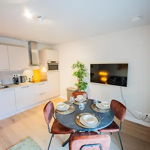 https://exquisite-3-bedroom-apartment.zandvoort-hotels.com
